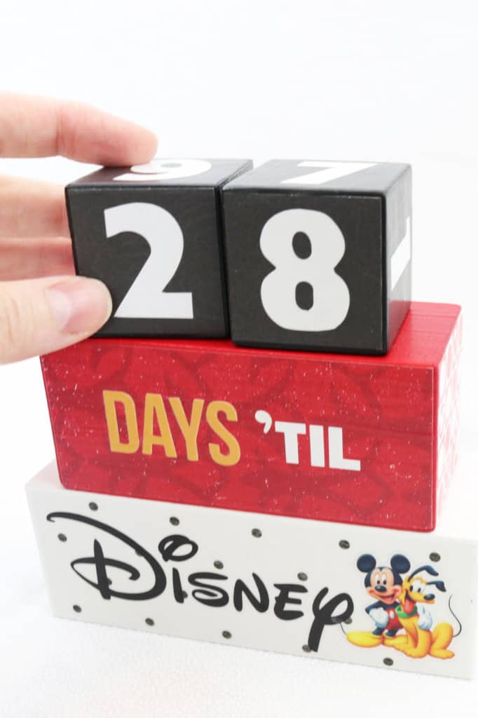 6 Disney Crafts to Make Before Your Next Disney Vacation: DIY Disney Countdown