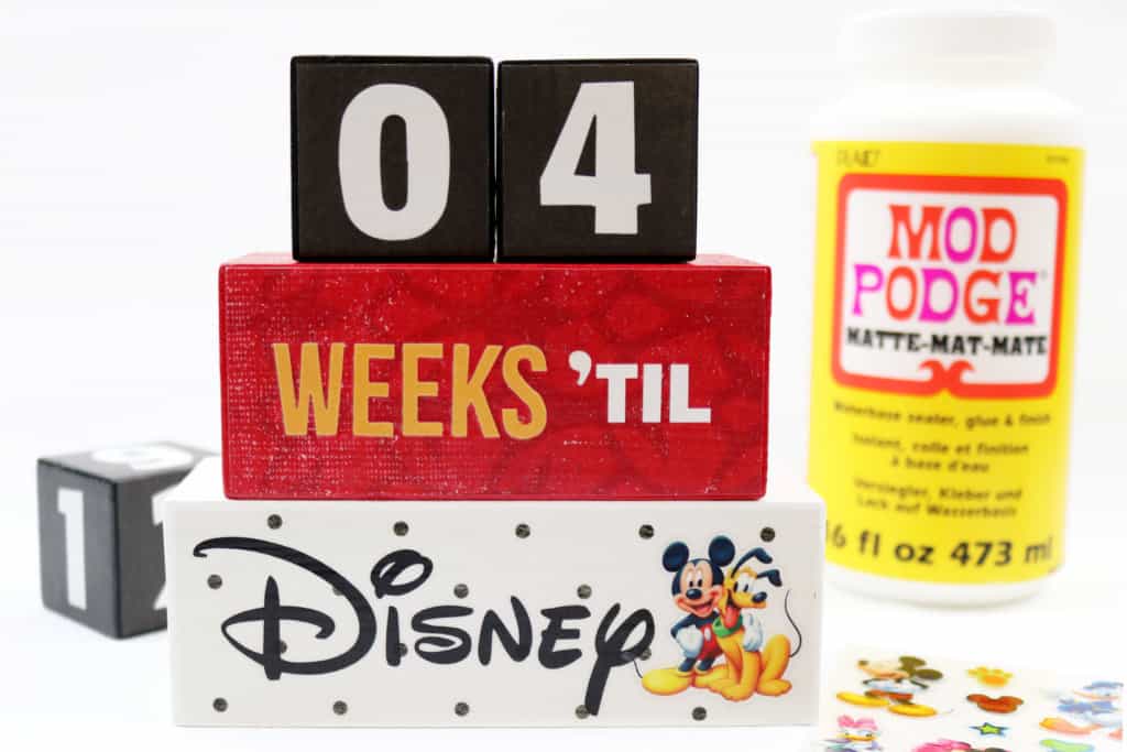 6 Disney Crafts to Make Before Your Next Disney Vacation: DIY Disney Countdown