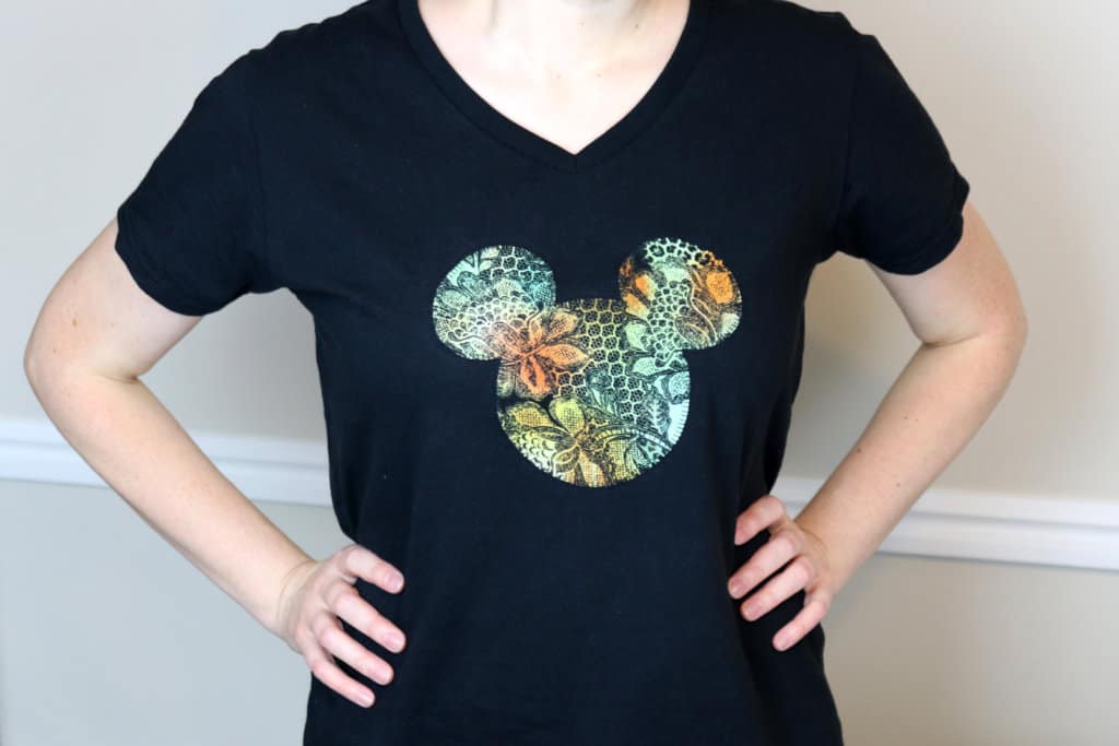 6 Disney Crafts to Make Before Your Next Disney Vacation: DIY Mickey Mouse T-shirt Applique