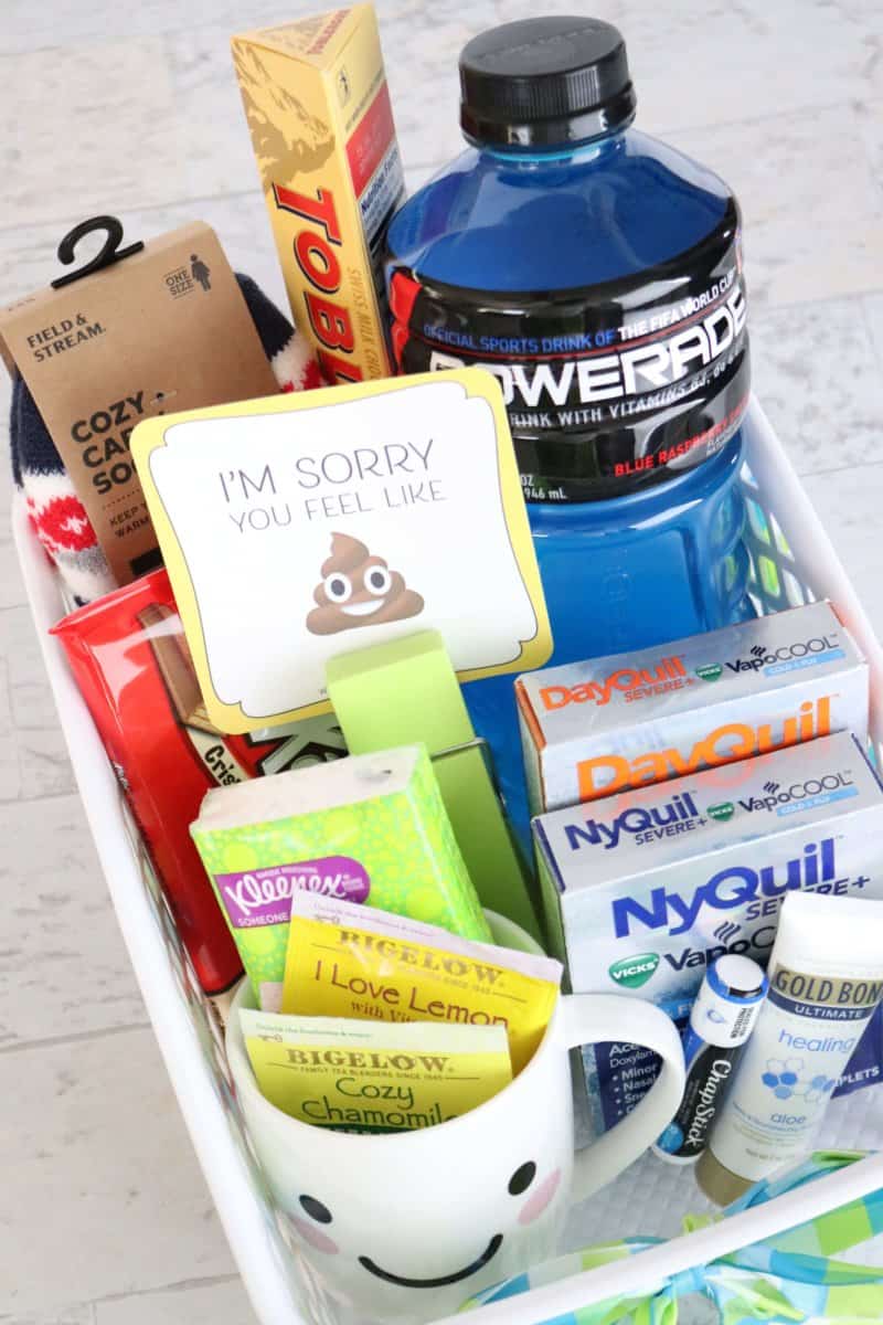 Don't forget these 6 must-have items in the perfect get-well DIY gift basket! Completely adaptable for a friend, spouse, sister, brother, mom, or dad. This list includes everything that sick individual wants and needs this flu season.