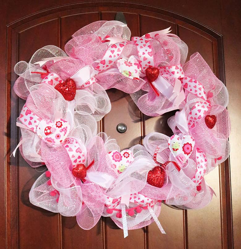 Ruffle Wreath using 5 rolls of 6” deco mesh. $ Valentines wreath