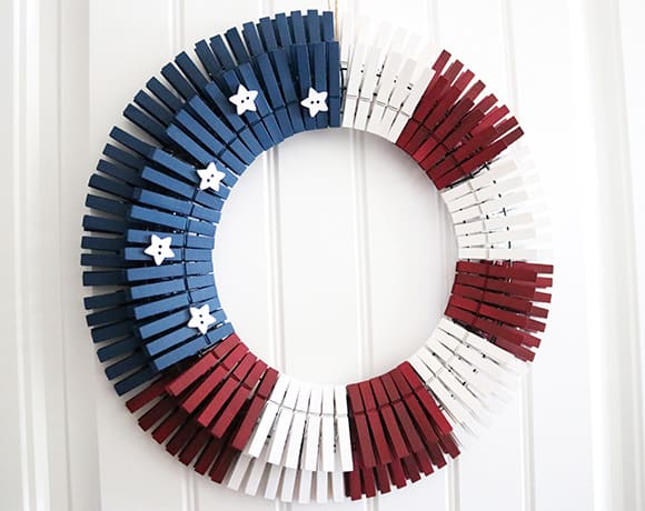 DIY 4th of July Clothespin Wreath: Easy Dollar Store Craft Project.