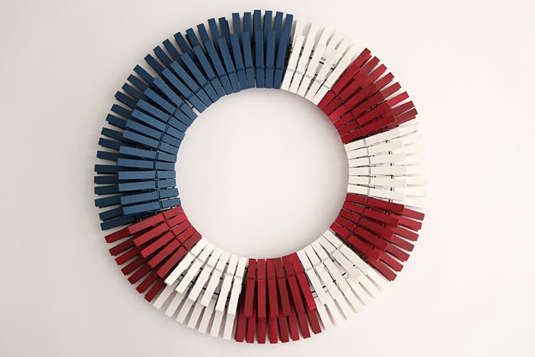 assembling a clothespin wreath