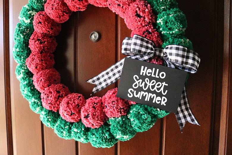 DIY watermelon pom pom wreath tutorial