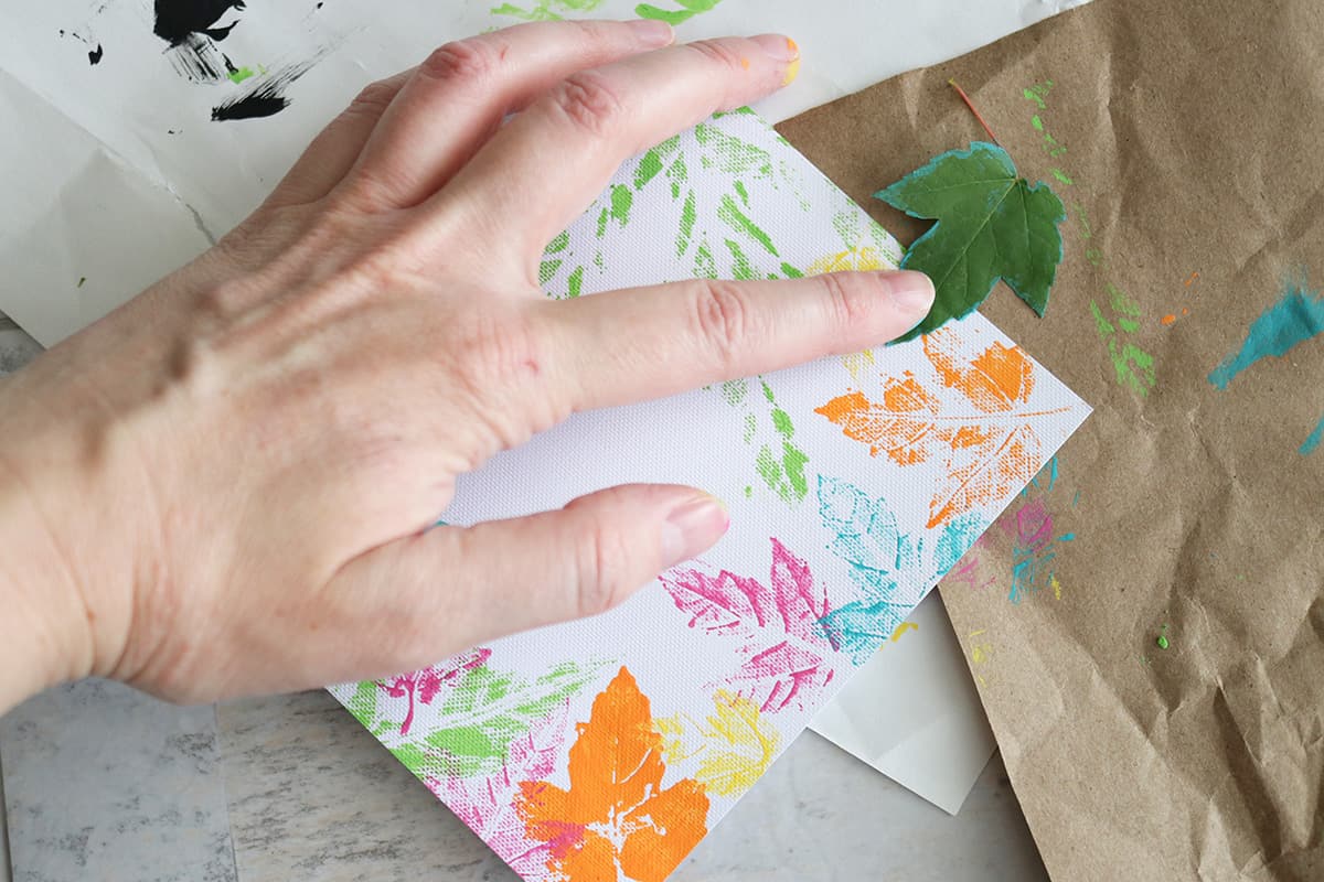 how to paint stamp with leaves diy tutorial