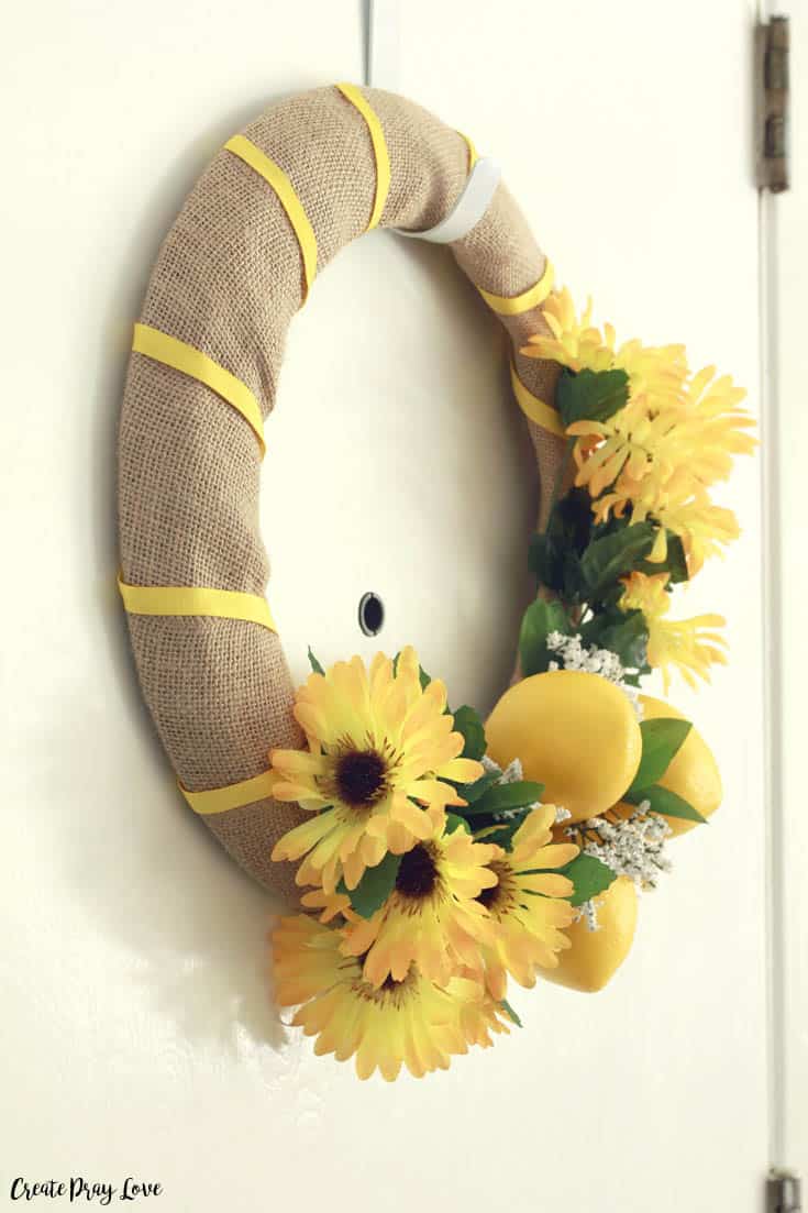 dollar store lemon summer wreath