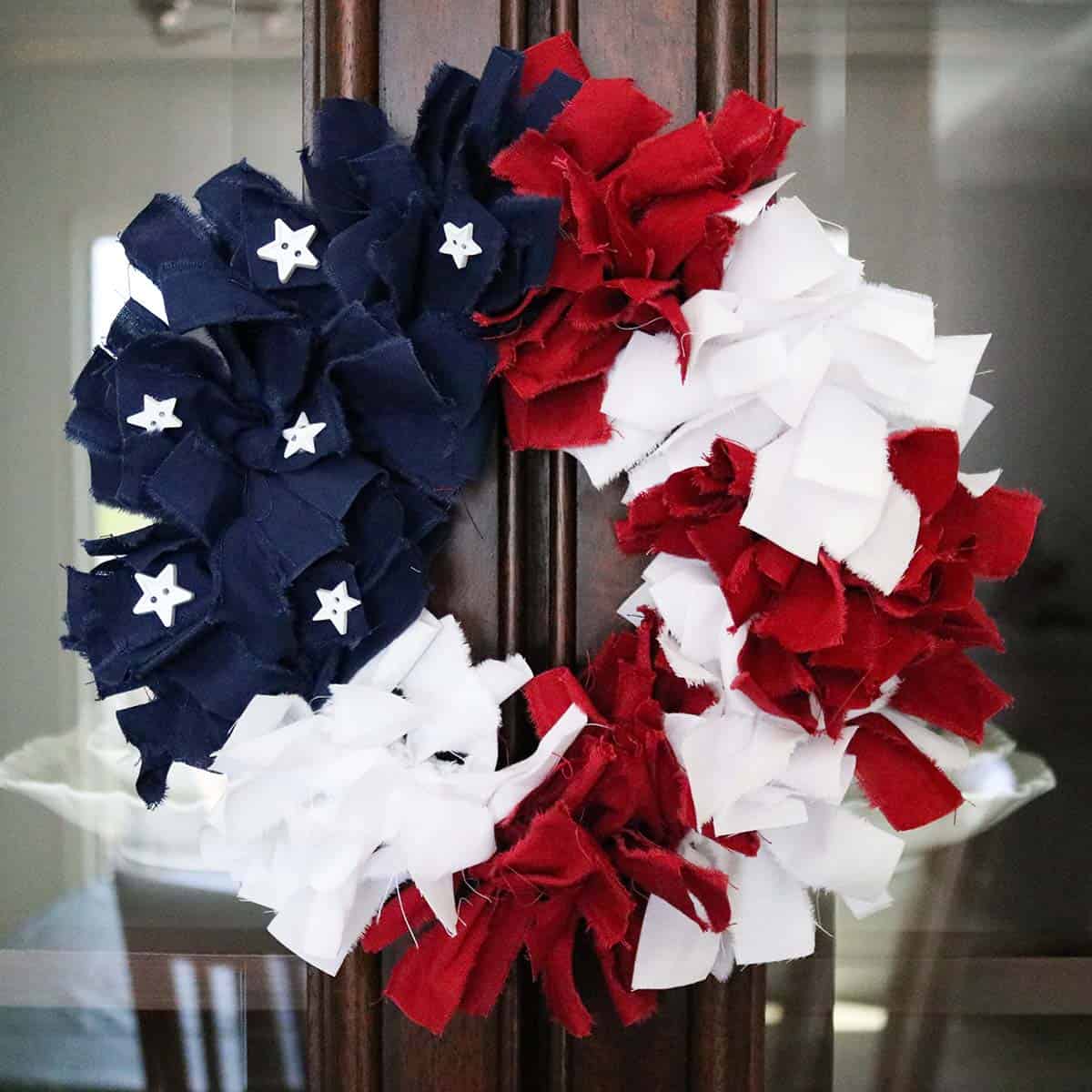 DIY mini rag wreath for the 4th of July tutorial