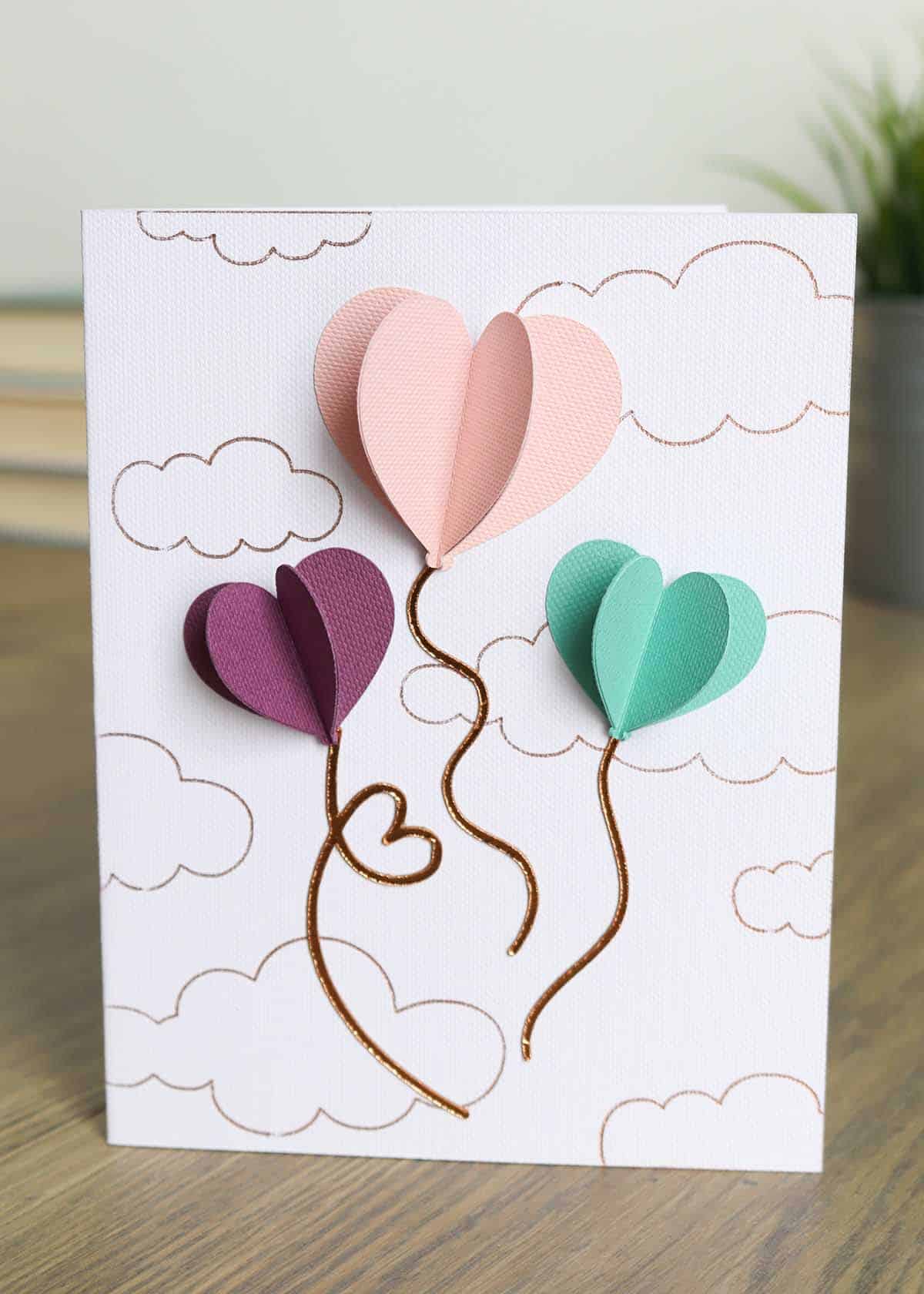 cricut valentines day card ideas: 3D heart balloons Cricut card
