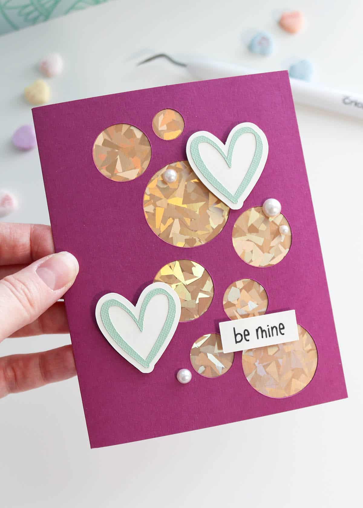 how to make Cricut cutaway cards for Valentines