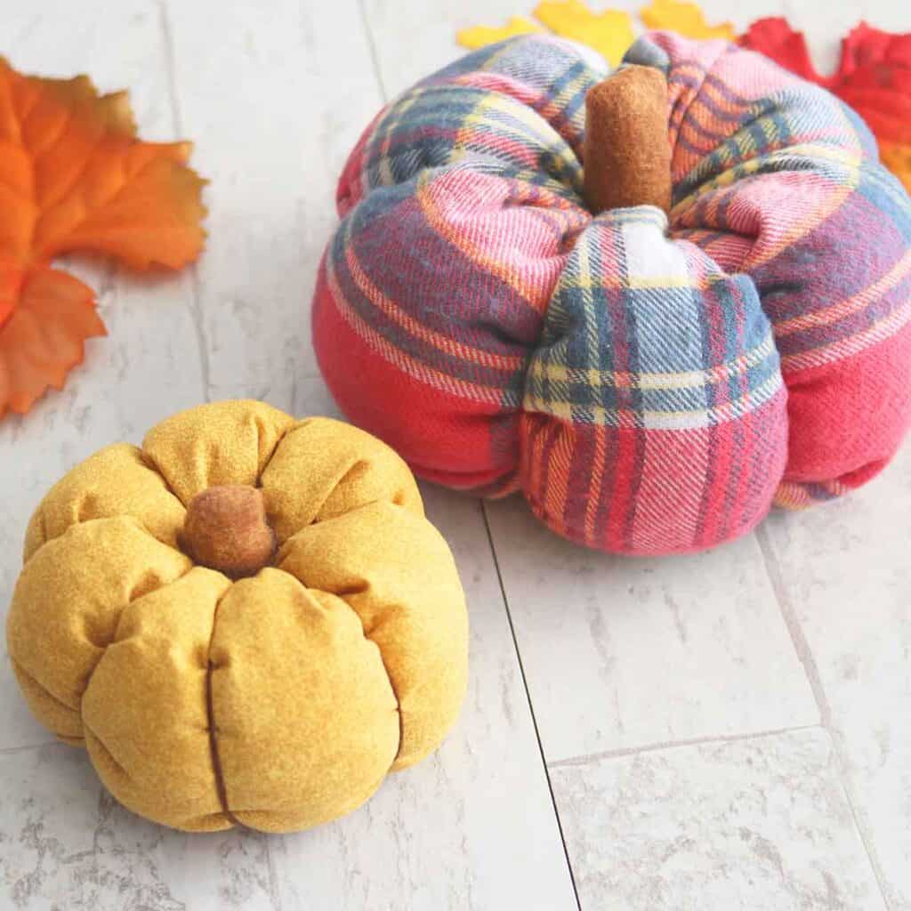 diy fabric pumpkins