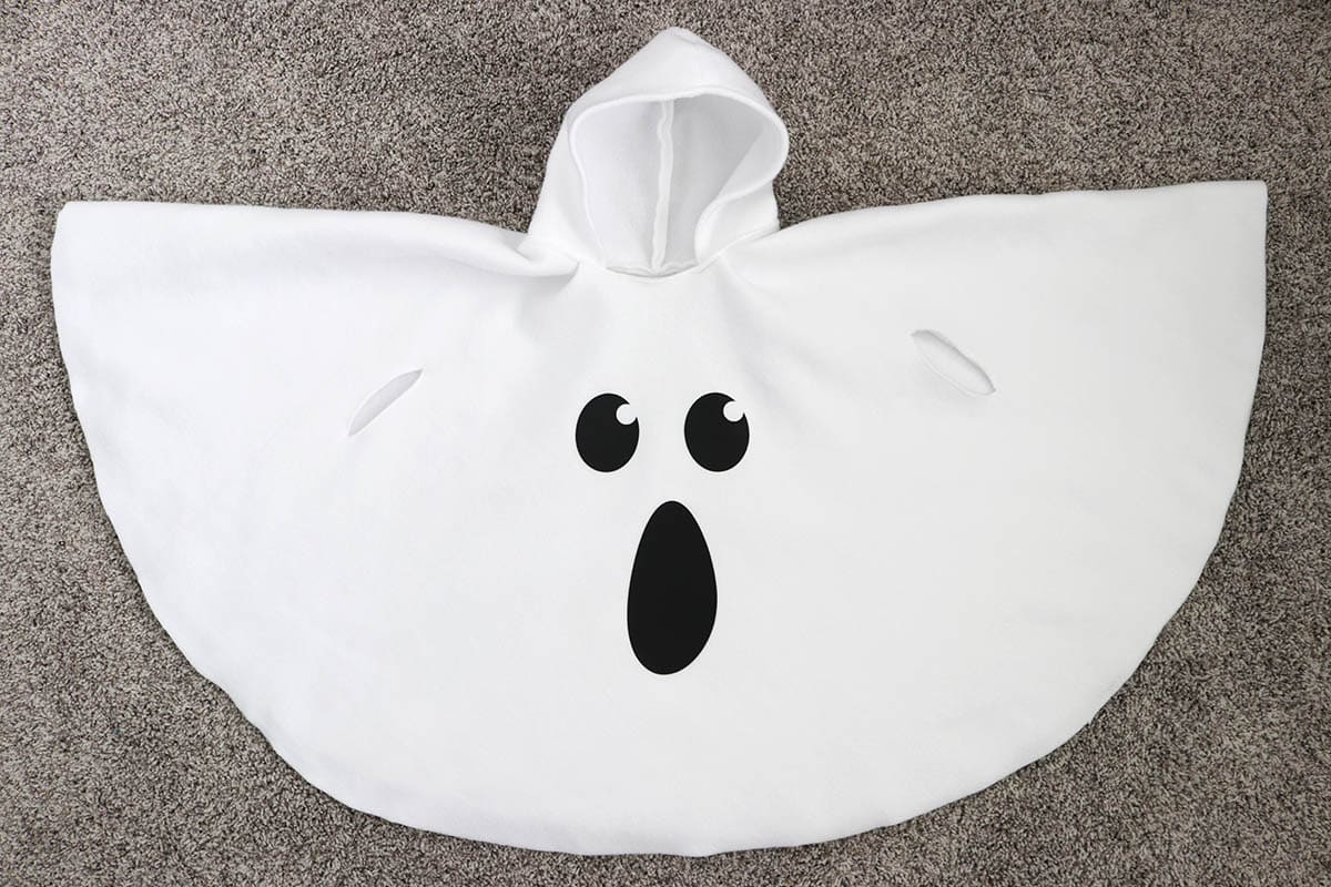 how to make a ghost costume