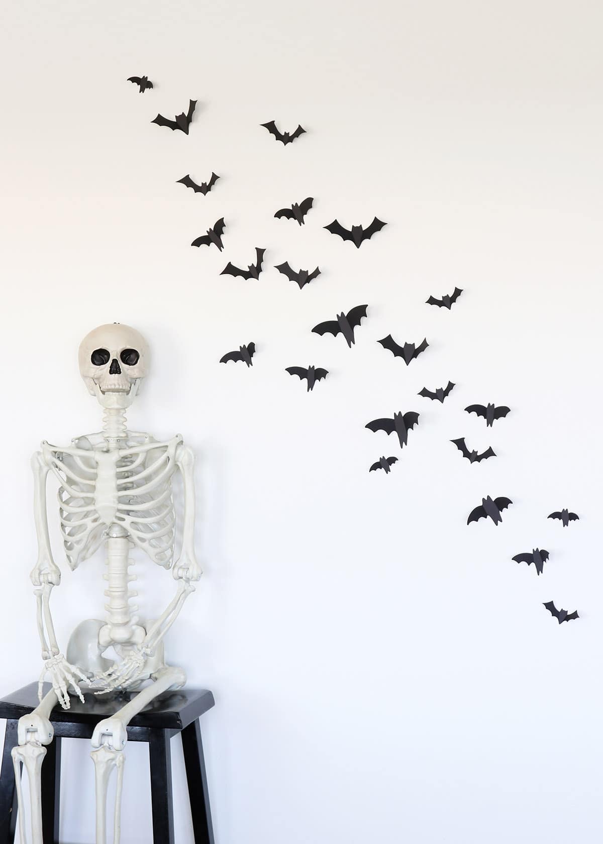 easy halloween paper bats decor