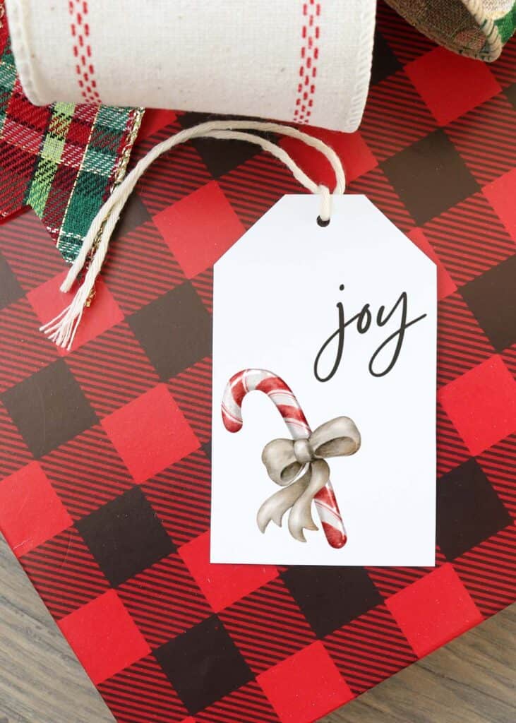 Free Printable Christmas Gift Tags for the Holidays - Aubree Originals