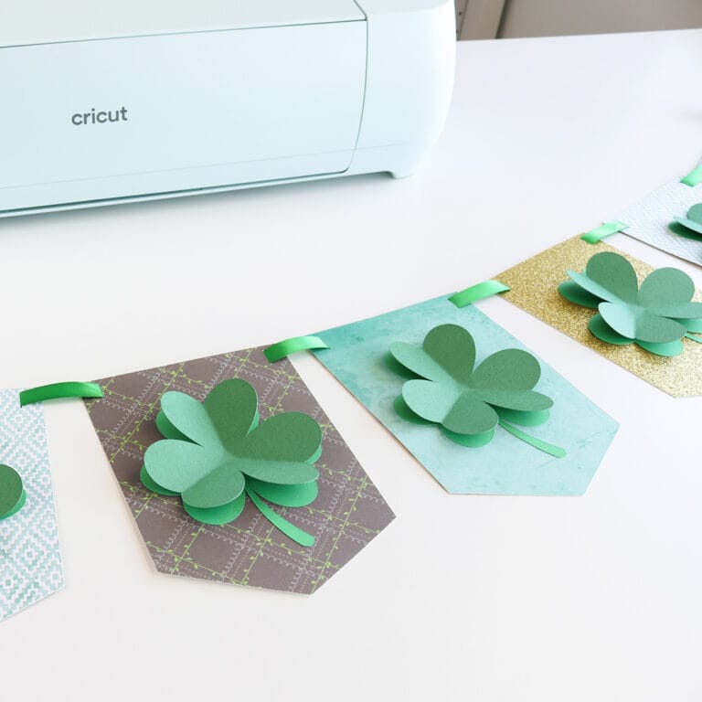diy shamrock banner