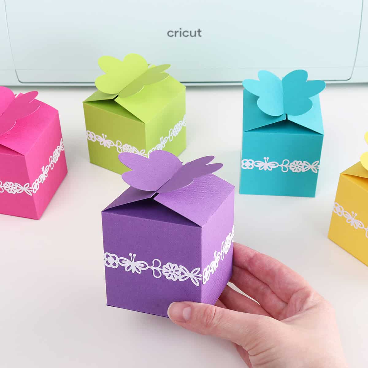 DIY Flower Paper Box Favors