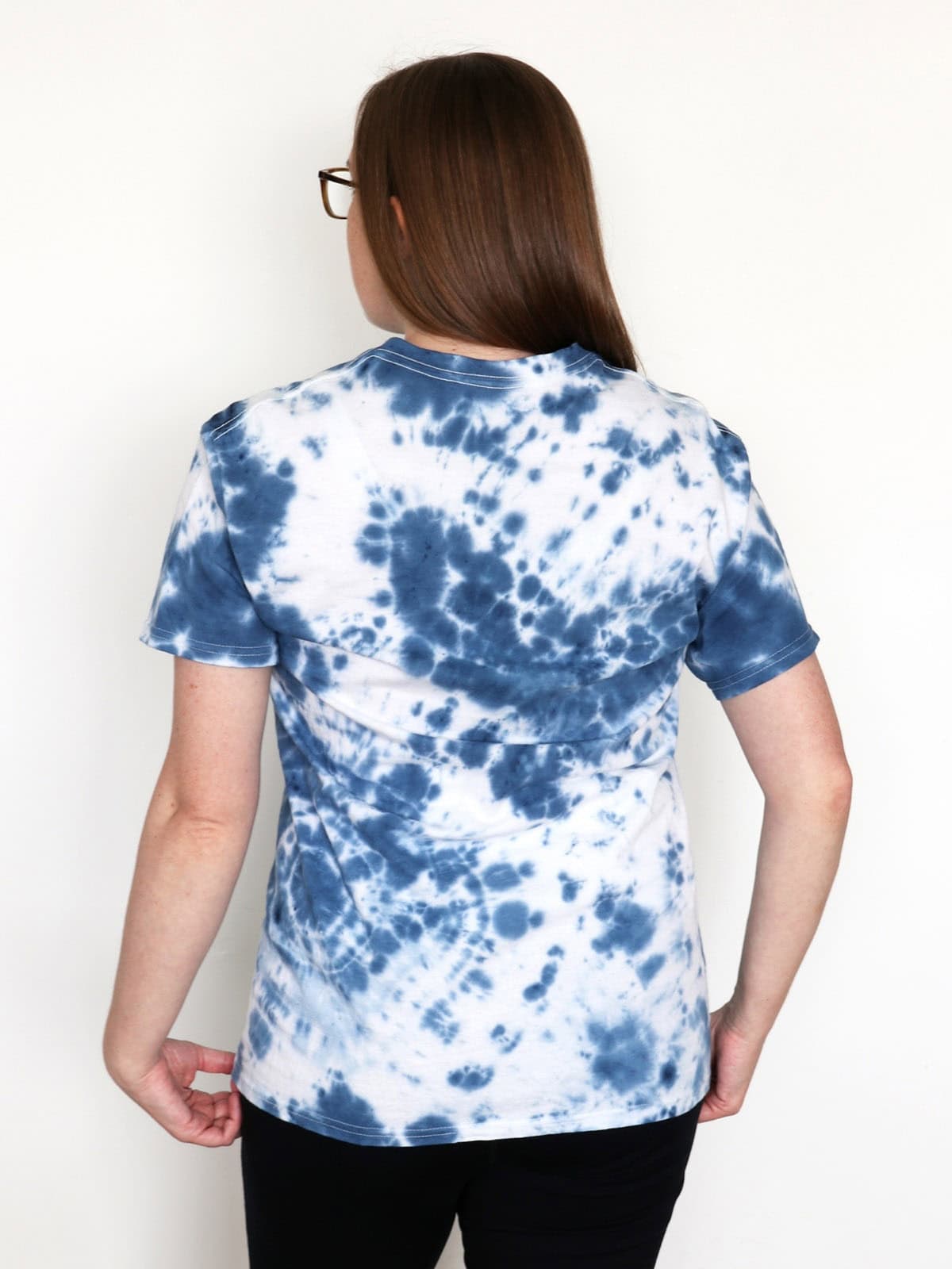 blue geode tie dye shirt with only one bottle of dye