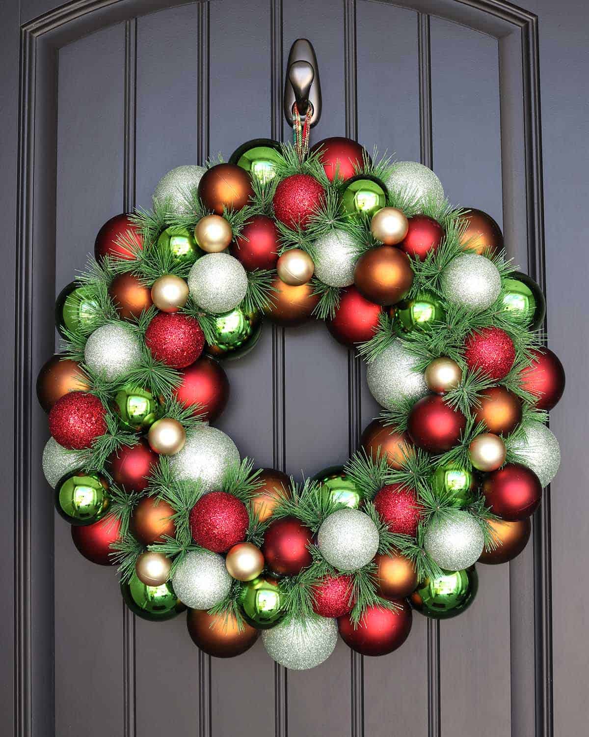 gorgeous Christmas ornament wreath on front door diy tutorial
